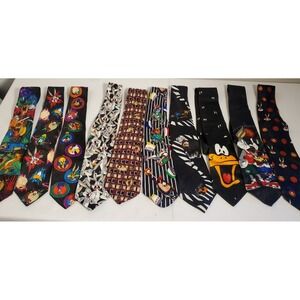 Lot of 10 Looney Tunes Mania Men's Neck‎ Ties Bugs Bunny Taz Tweety Daffy